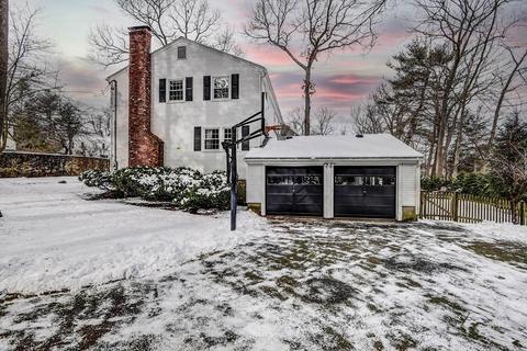 98 Laurel Dr, Needham, MA 02492 photo 2