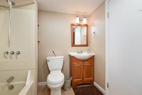 98 Laurel Dr, Needham, MA 02492 photo 29