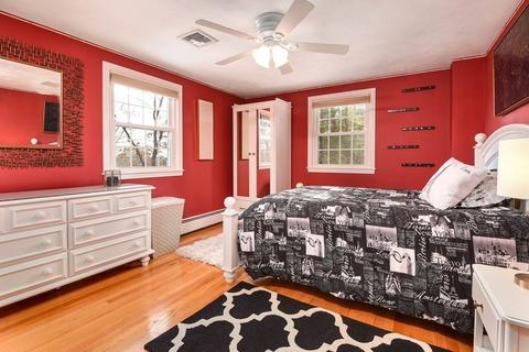98 Laurel Dr, Needham, MA 02492 photo 18