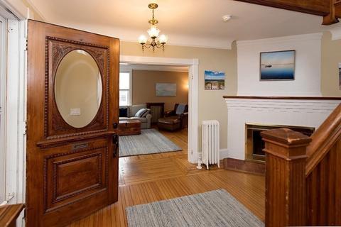 35 Riverside Pl, Walpole, MA 02081 photo 4