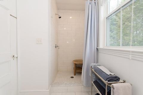 35 Riverside Pl, Walpole, MA 02081 photo 13