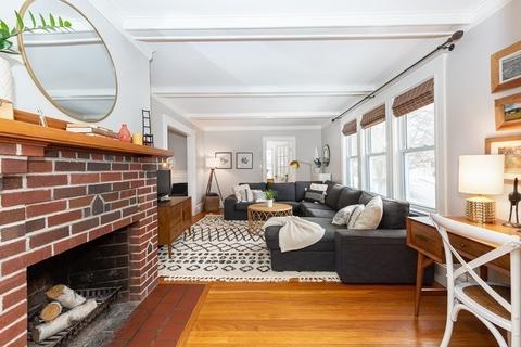 231 Appleton St, Arlington, MA 02476 photo 10