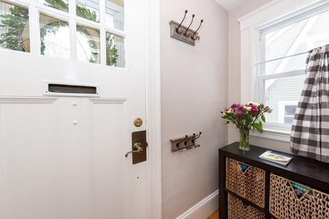 231 Appleton St, Arlington, MA 02476 photo 5
