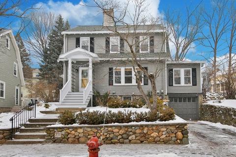 231 Appleton St, Arlington, MA 02476 photo 2