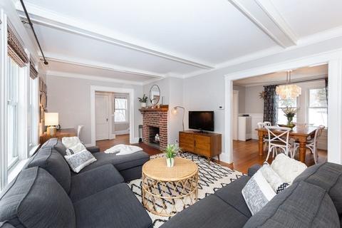 231 Appleton St, Arlington, MA 02476 photo 11