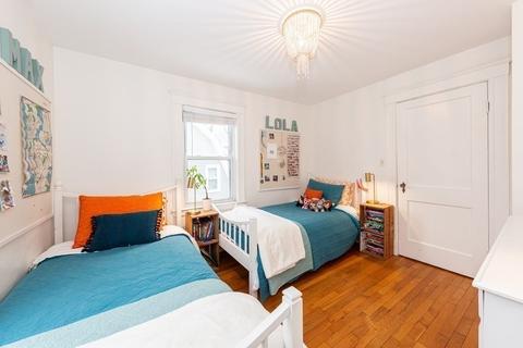 231 Appleton St, Arlington, MA 02476 photo 37