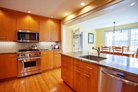 15 Beverly Rd, Wellesley, MA 02481 photo 6