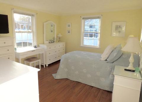 60 Edgewater Dr, Wareham, MA 02571 photo 18
