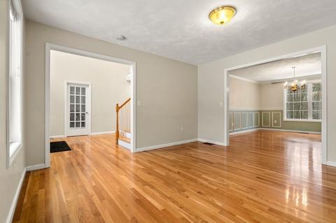 93 Adams St, Dunstable, MA 01827 photo 9