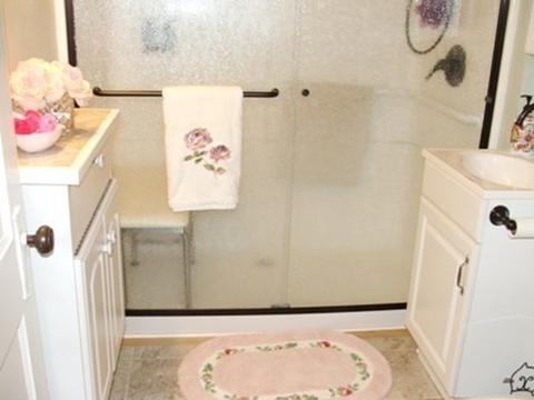 405 Springfield St, Chicopee, MA 01013 photo 9
