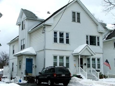 405 Springfield St, Chicopee, MA 01013 photo 2