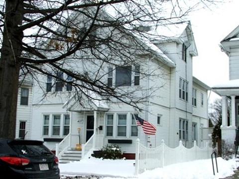 405 Springfield St, Chicopee, MA 01013 photo 3