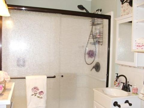 405 Springfield St, Chicopee, MA 01013 photo 8