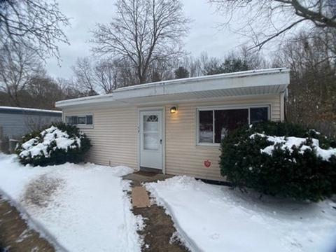 59 Vincent St, Springfield, MA 01129 photo 1