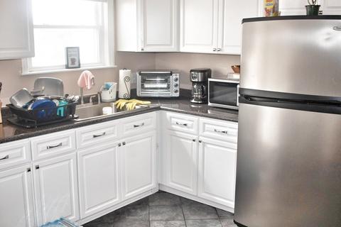 33 Roy St, Worcester, MA 01603 photo 6