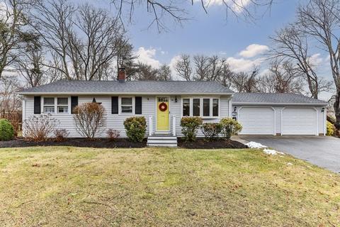 54 Maple St, Bourne, MA 02532 photo 1