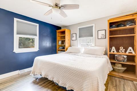 16 Littleton Dr, Wareham, MA 02571 photo 12