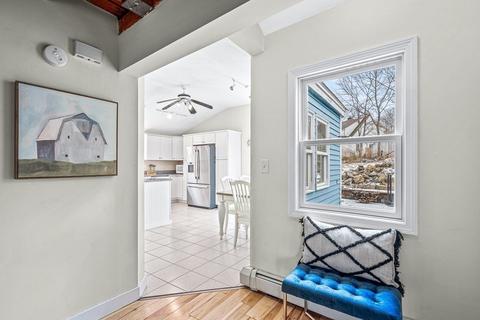 519 Washington St, Gloucester, MA 01930 photo 5