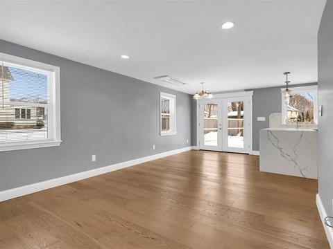 557 Cabot St, Beverly, MA 01915 photo 7