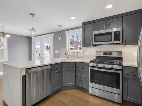 557 Cabot St, Beverly, MA 01915 photo 1