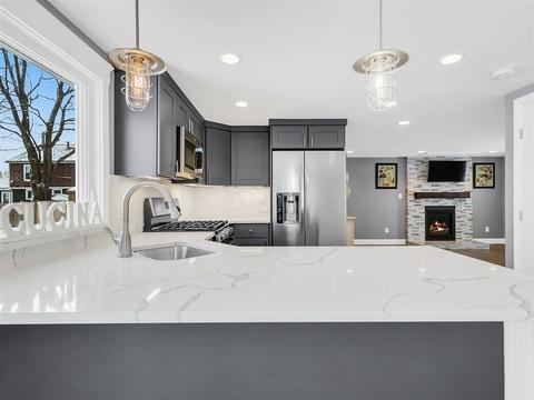 557 Cabot St, Beverly, MA 01915 photo 4