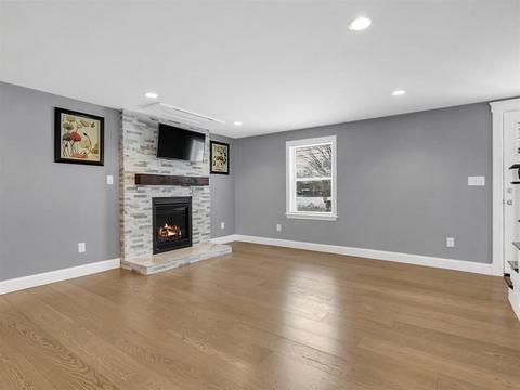 557 Cabot St, Beverly, MA 01915 photo 11