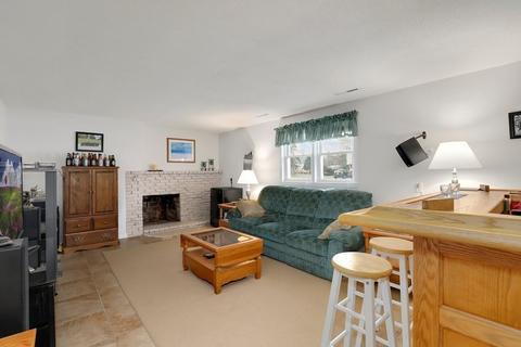 5 Patricia Rd, Danvers, MA 01923 photo 22