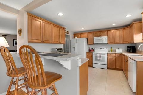 5 Patricia Rd, Danvers, MA 01923 photo 9