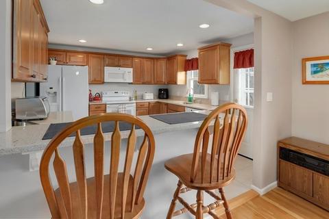 5 Patricia Rd, Danvers, MA 01923 photo 8