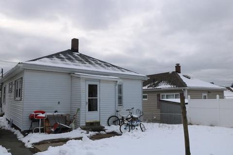 35 Lafayette St, Everett, MA 02149 photo 3