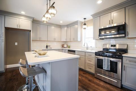 35 Orange St, Reading, MA 01867 photo 10
