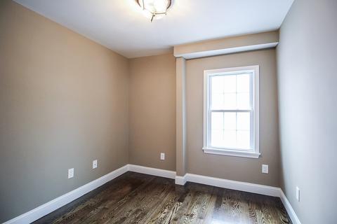 35 Orange St, Reading, MA 01867 photo 22