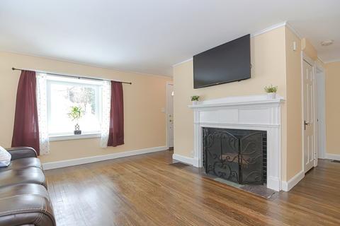 1 Centre St, Natick, MA 01760 photo 3