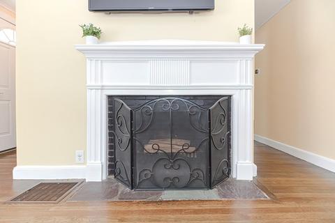 1 Centre St, Natick, MA 01760 photo 4