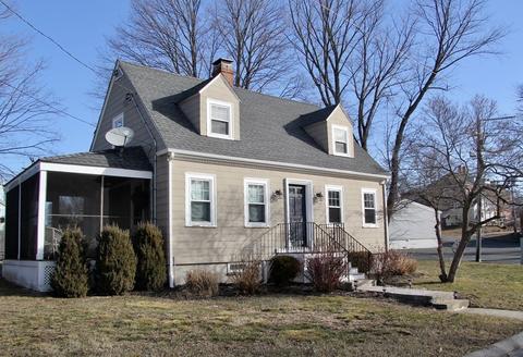 14 Netherton Ave, Beverly, MA 01915 photo 2