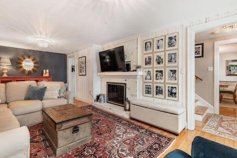 14 Netherton Ave, Beverly, MA 01915 photo 4
