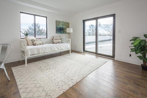 205 Ferry St #502, Everett, MA 02149 photo 16
