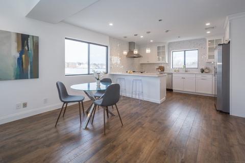 205 Ferry St #502, Everett, MA 02149 photo 32