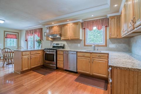 238 Winterset Dr, Springfield, MA 01129 photo 5