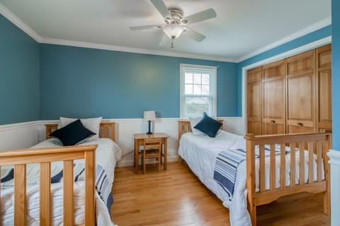 238 Winterset Dr, Springfield, MA 01129 photo 15