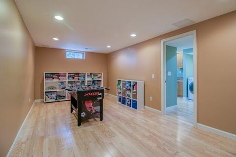 238 Winterset Dr, Springfield, MA 01129 photo 17
