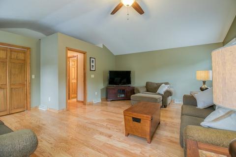 238 Winterset Dr, Springfield, MA 01129 photo 11