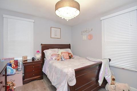 1337 Rodman St, Fall River, MA 02721 photo 19