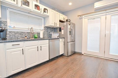 1337 Rodman St, Fall River, MA 02721 photo 6