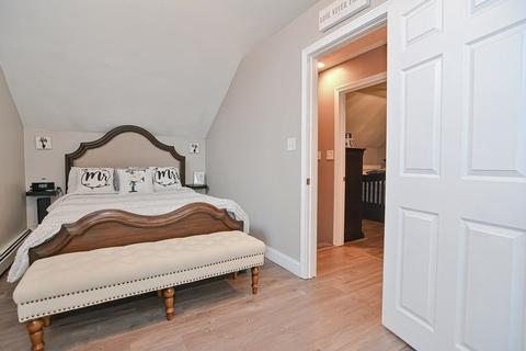 1337 Rodman St, Fall River, MA 02721 photo 16