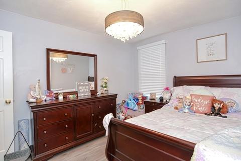 1337 Rodman St, Fall River, MA 02721 photo 20