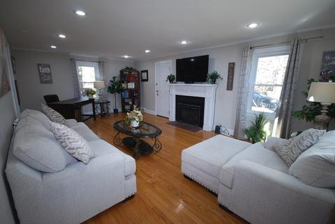 1482 Plumtree Rd, Springfield, MA 01119 photo 12
