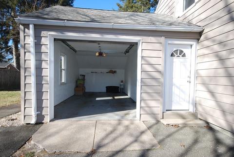 1482 Plumtree Rd, Springfield, MA 01119 photo 38