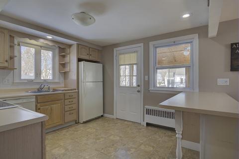 30 Chester Ave, Dedham, MA 02026 photo 16