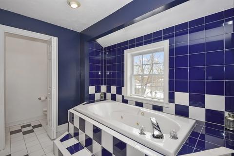 11 Balis Ave, Worcester, MA 01604 photo 17